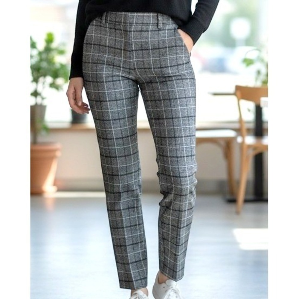 Ann Taylor Factory Gray Plaid Trousers Sz 4 Workwear Capsule Office Chic Preppy